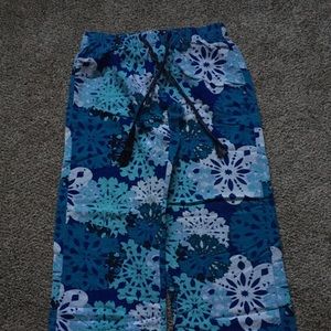 Old Navy blue white snowflake PJ pajama pants XS